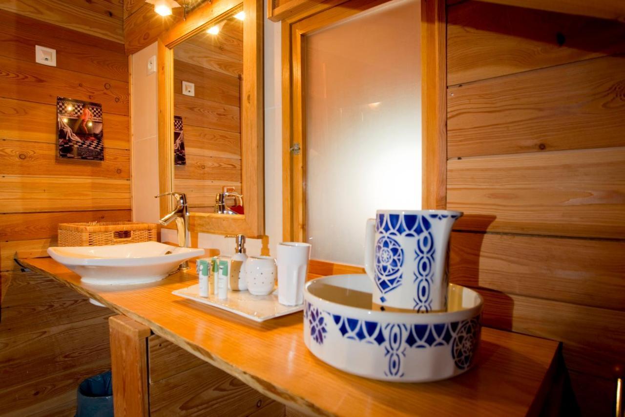 Chalet Le Pot De Miel Panzió Montgenèvre Kültér fotó